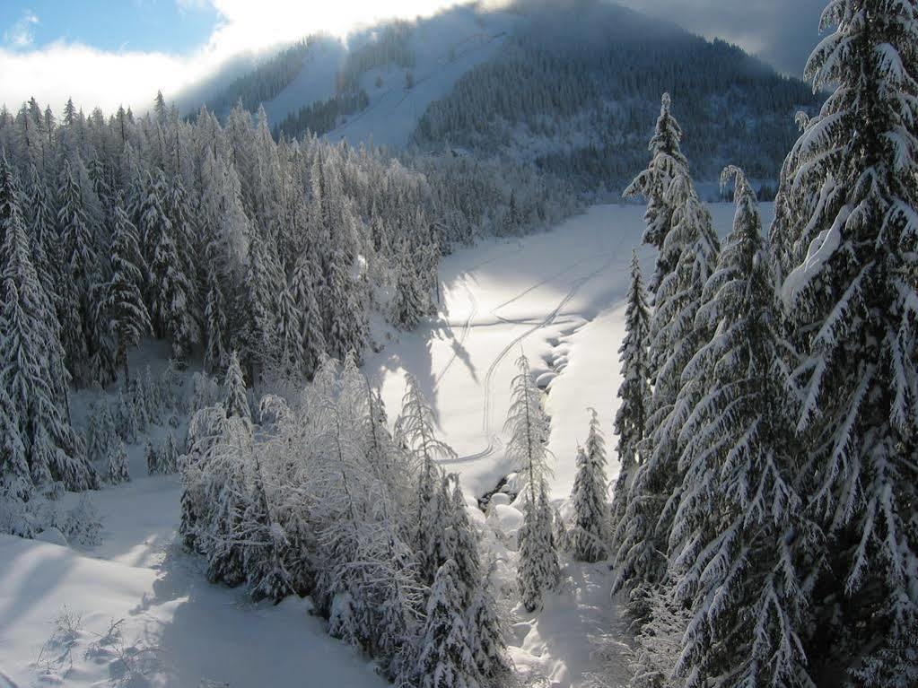 Red Shutter Inn Rossland Luaran gambar